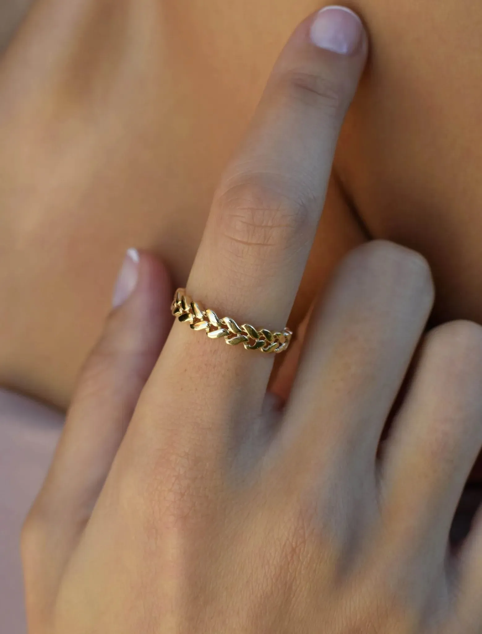 18K Gold Vintage Leaf Ring