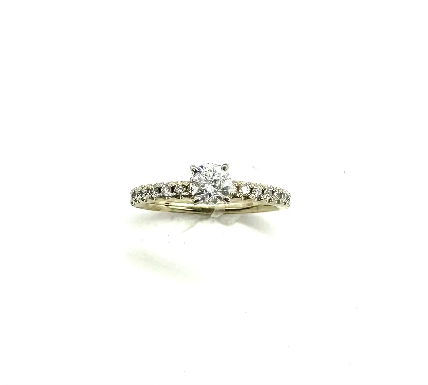 68 PTW Round Diamond Engagement Ring