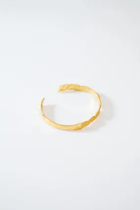 Cove Downtown Brass Bangle