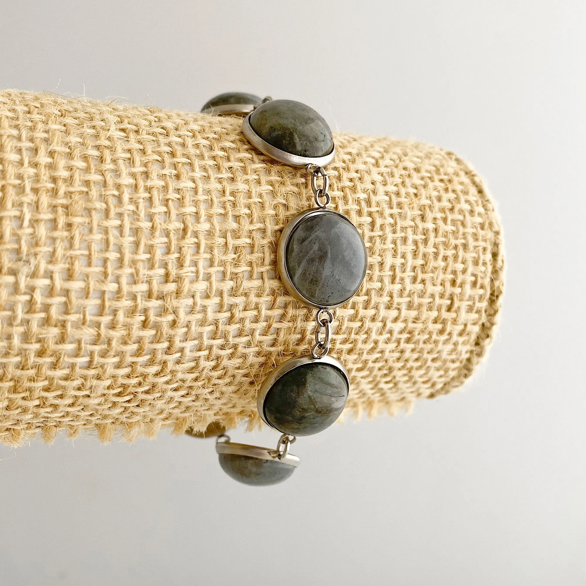 DAGMAR Labradorite link bracelet