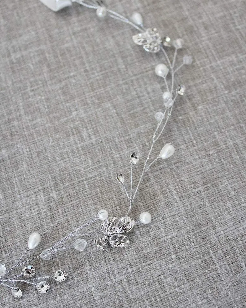 Delicate Silver Crystals with Leaves Rhinestones