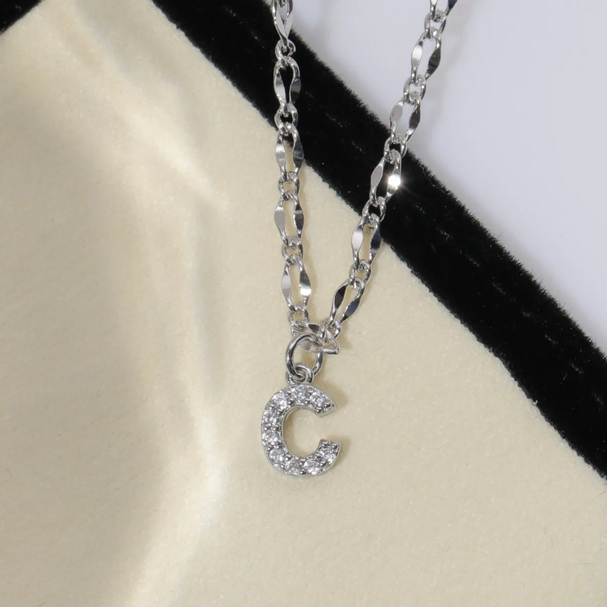 Diamond Initial Choker