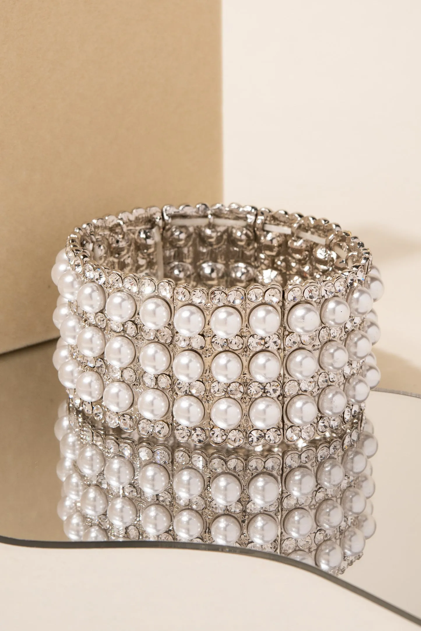 Emery Pearl & Rhinestone Stretch Bracelet