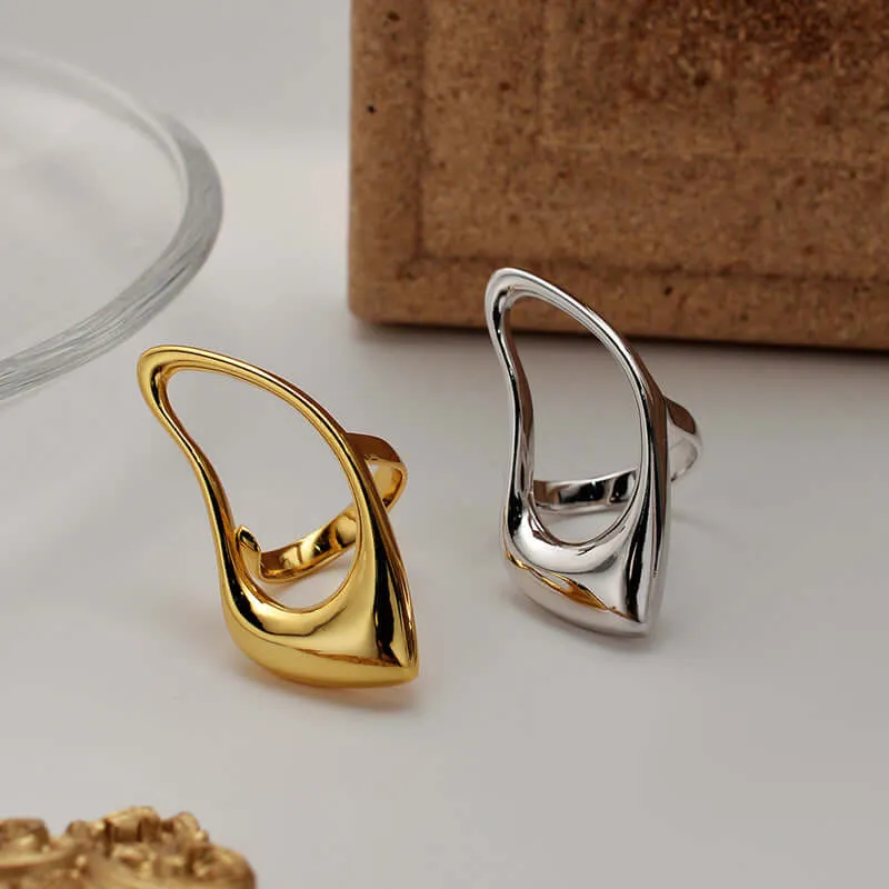 Exaggerated Geometric Skeleton Teardrop Band Ring