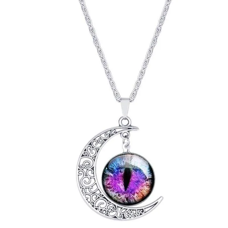 Eye of the Dragon Glass Pendant Necklace