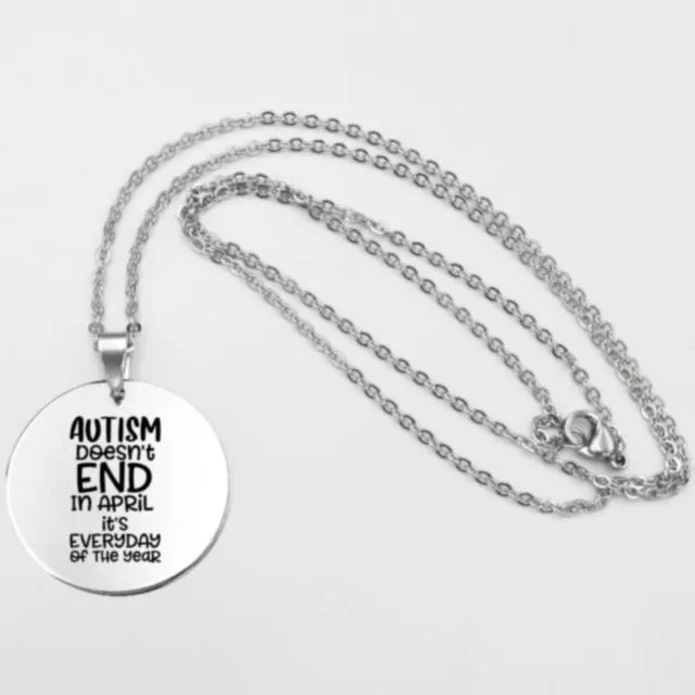 Fashion Stainless steel Necklace Fun Autism Awareness Ribbon Pendant Necklaces Jigsaw Puzzle Piece Children's Jewelry Gift