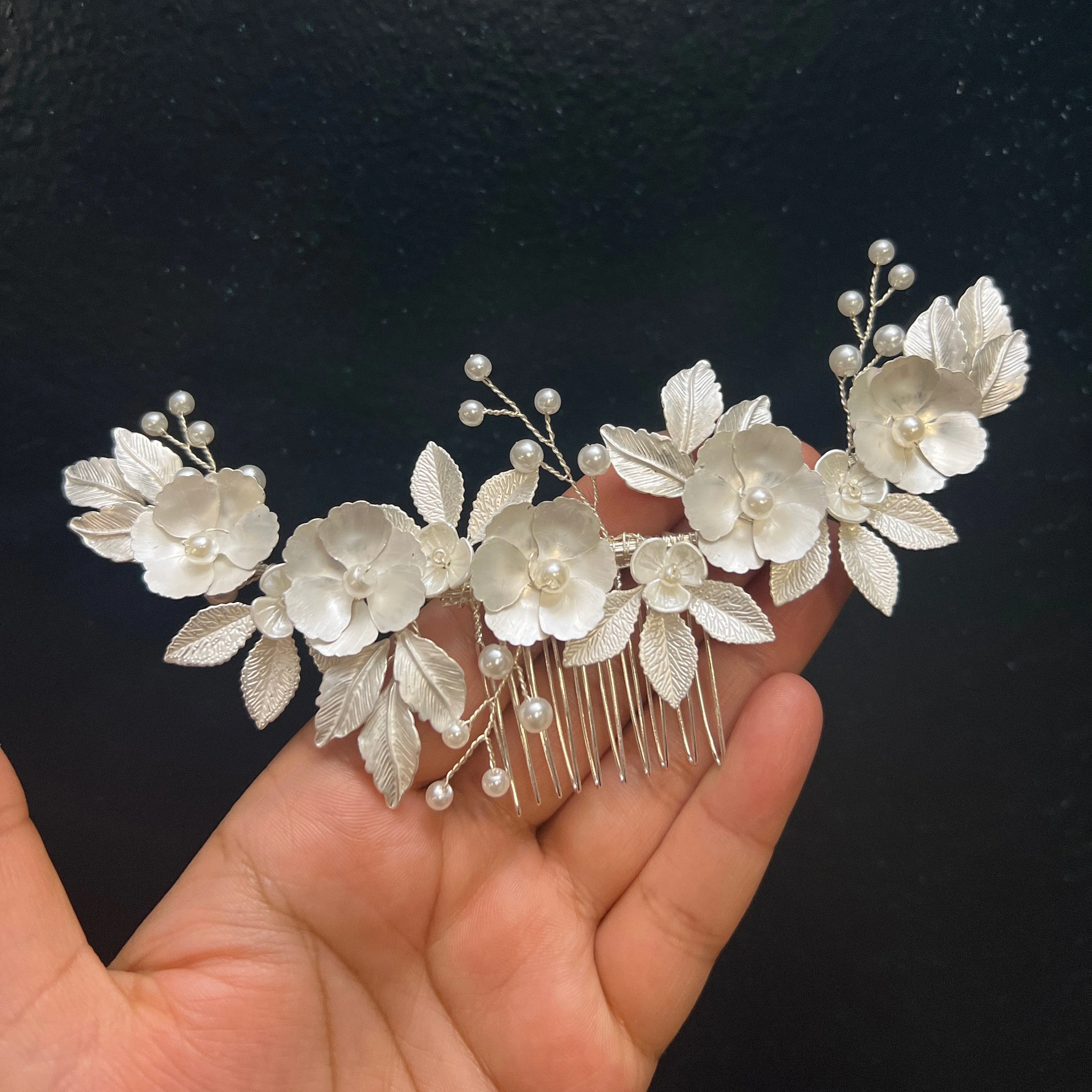 Faux Pearl Floral Vine Leaves Bridal Hair Comb,Bridal Hair Piece, Bridal Hair Accessories, Wedding Hair Accessory, Bridal Hair Comb.