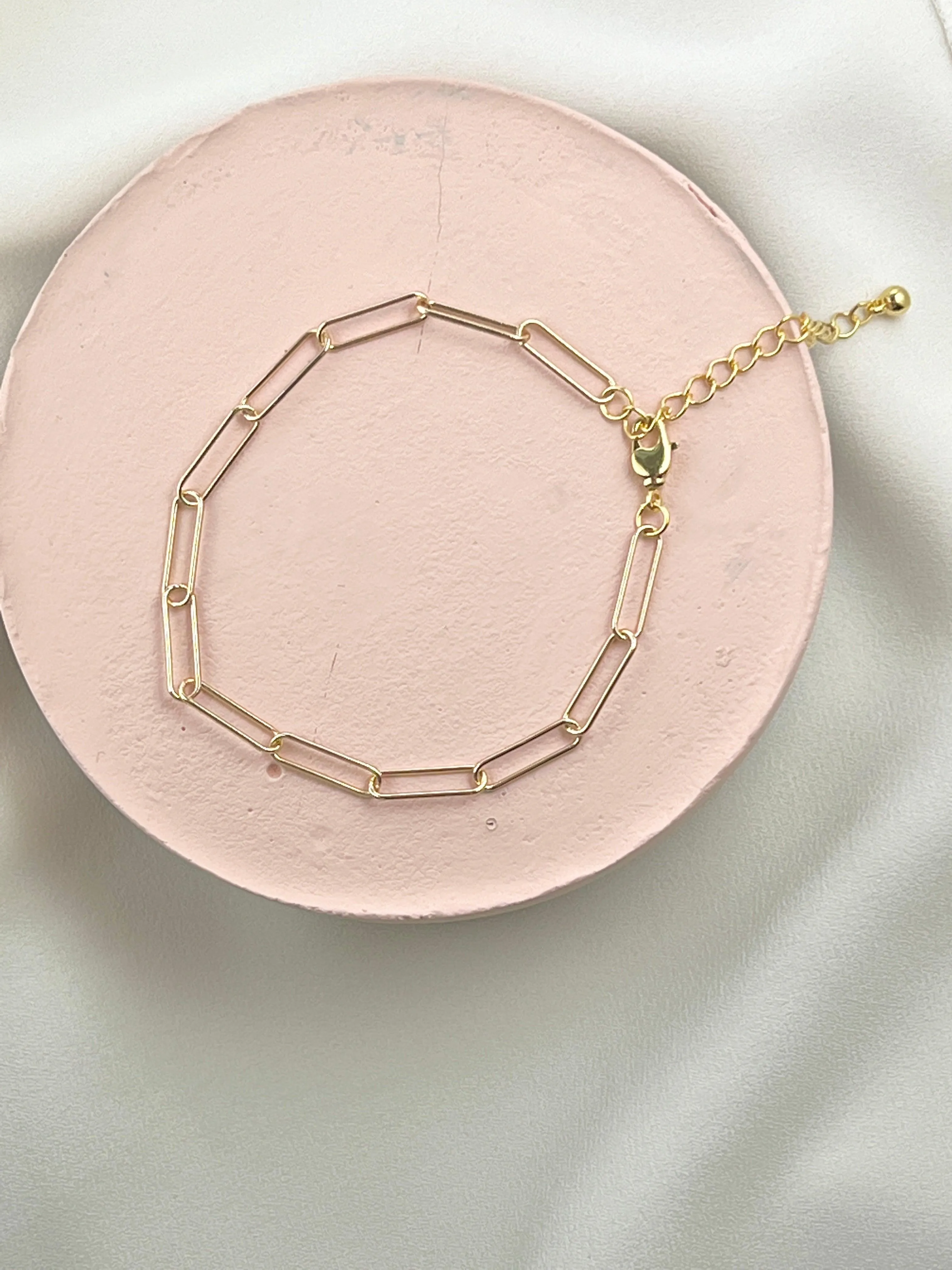 Gold Paper Clip Chain Bracelet