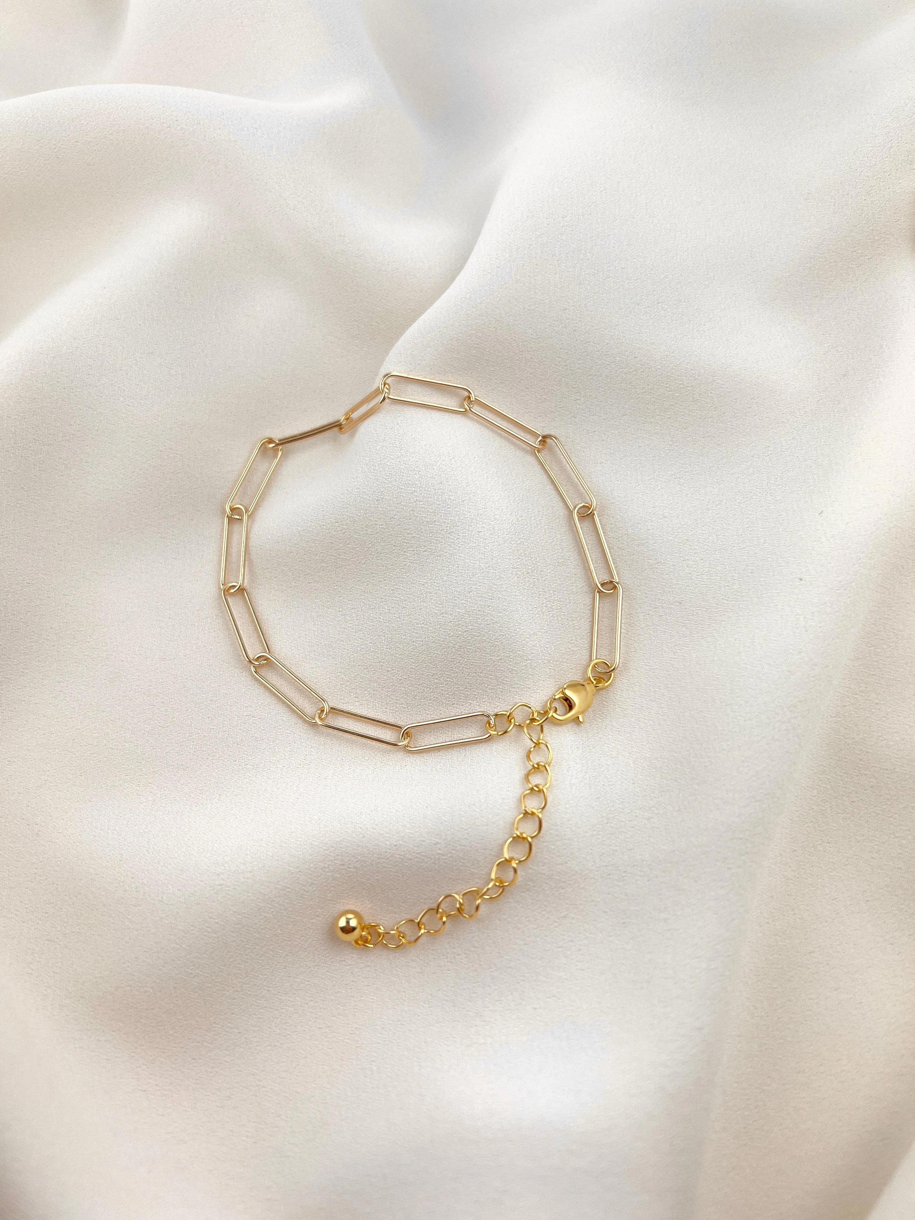 Gold Paper Clip Chain Bracelet