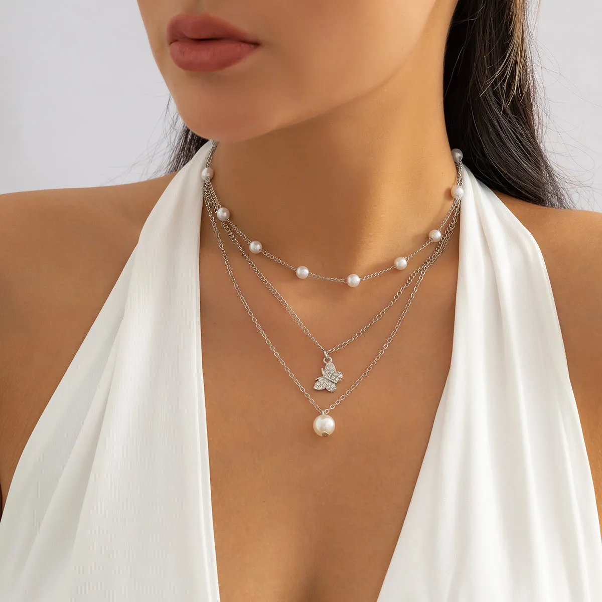 Gorgeous 3-Piece Butterfly Pearl Necklace Set - Choker Chain & Double Necklace - Perfect for Any Occasion!