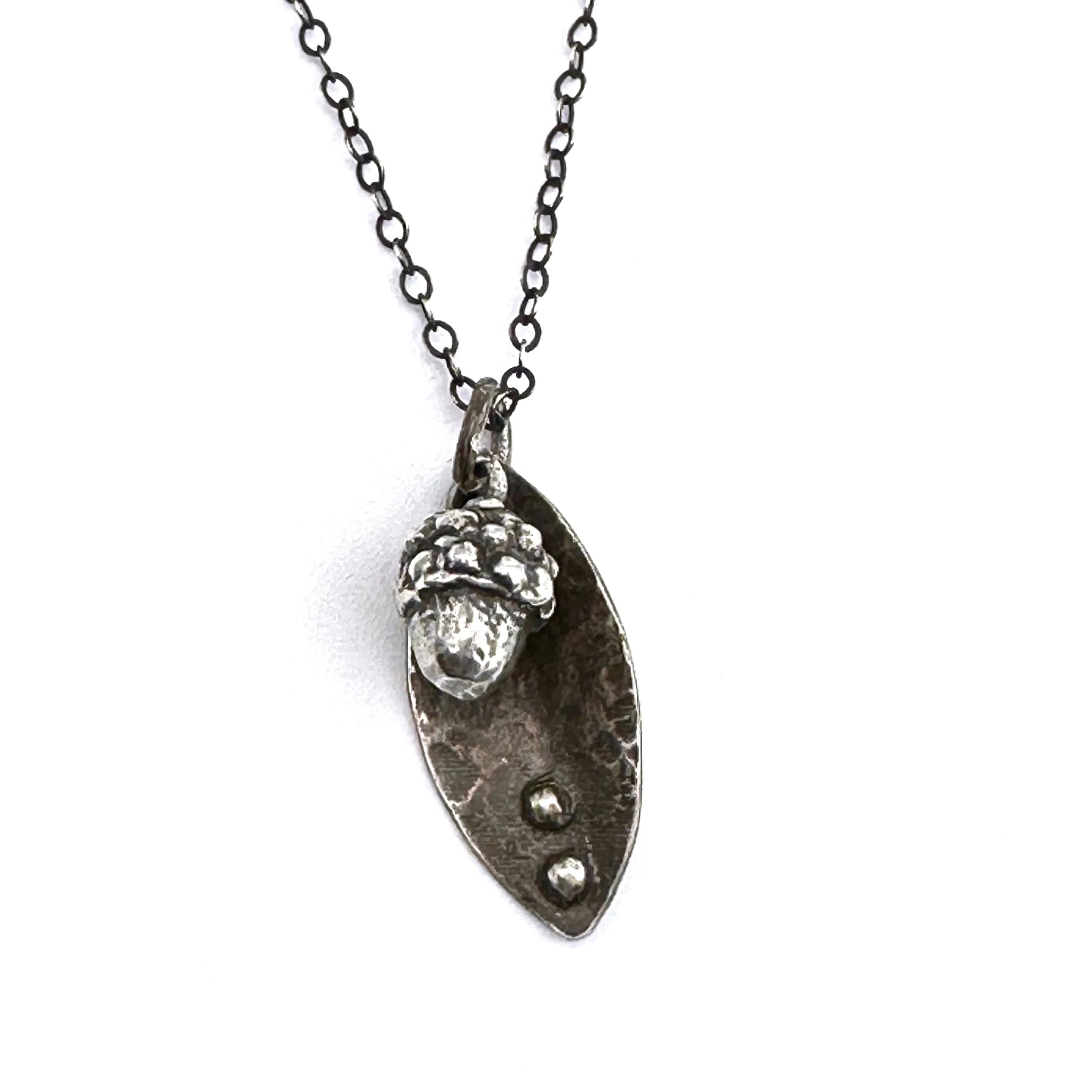 LEAF & ACORN Necklace - Silver