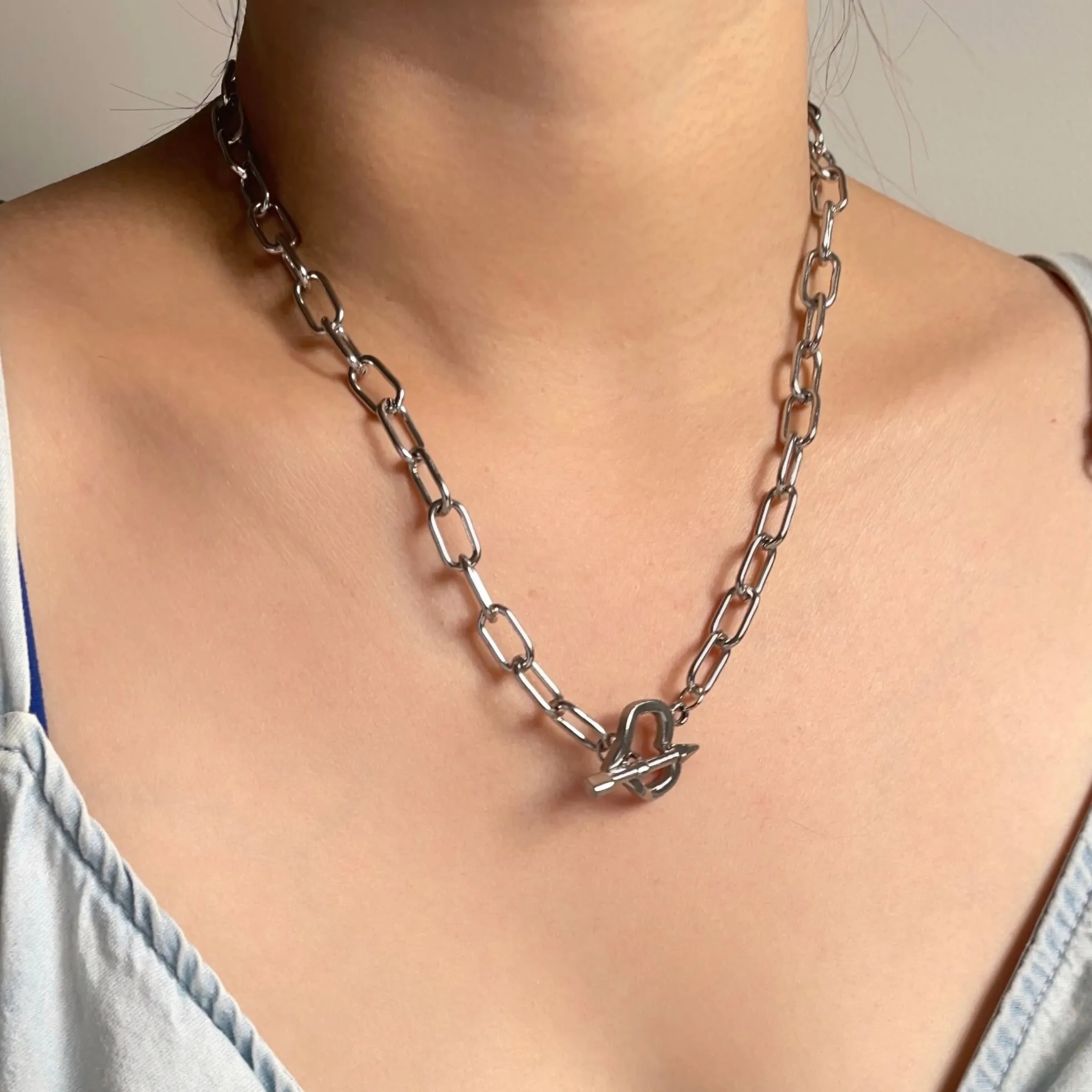 Love Toggle Oval Link Necklace Silver