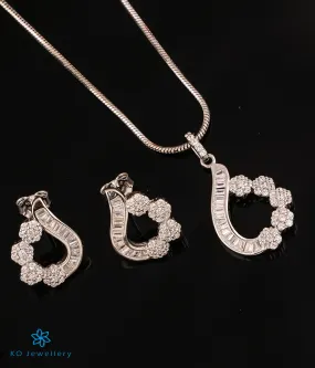 The Primrose Sparkle Silver Pendant Set